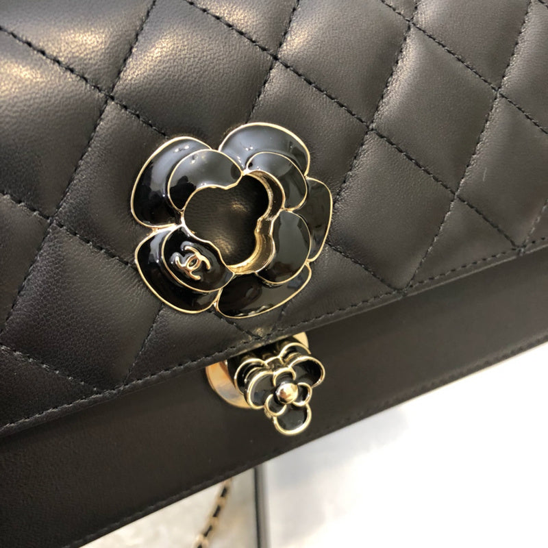  mid purse view 3