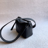 Ziva's Charm handbag – close-up view (17cm*12cm*7cm)