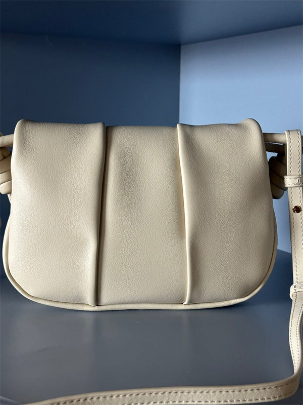 Ziva's Charm handbag – lifestyle view (25cm*17cm*8cm)