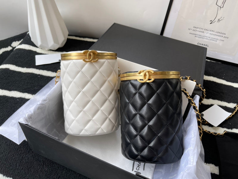  women's handbag, versatile design, view 9