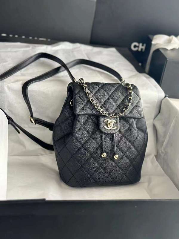 Zivas Charm Refined Everyday Style Luxury Handbag (Timeless Wardrobe Addition) – Styled Look