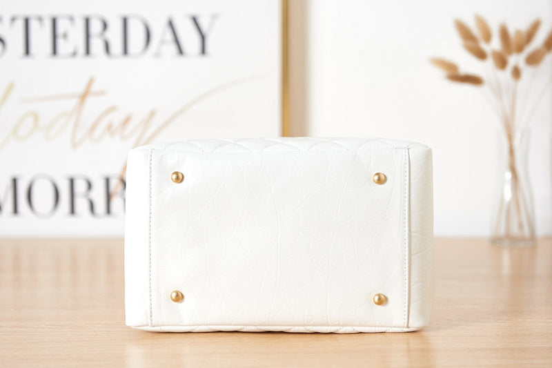  versatile purse view 10