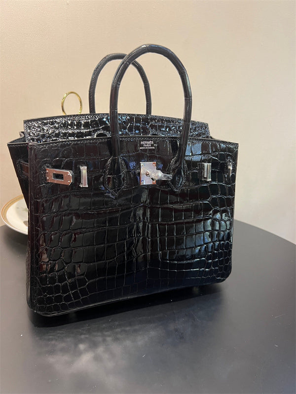 Poised bag women's premium everyday handbag