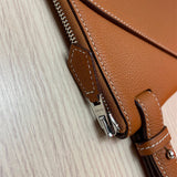  effortless crossbody bag styled with outfit