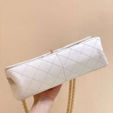  handbag, spacious everyday style, image 2