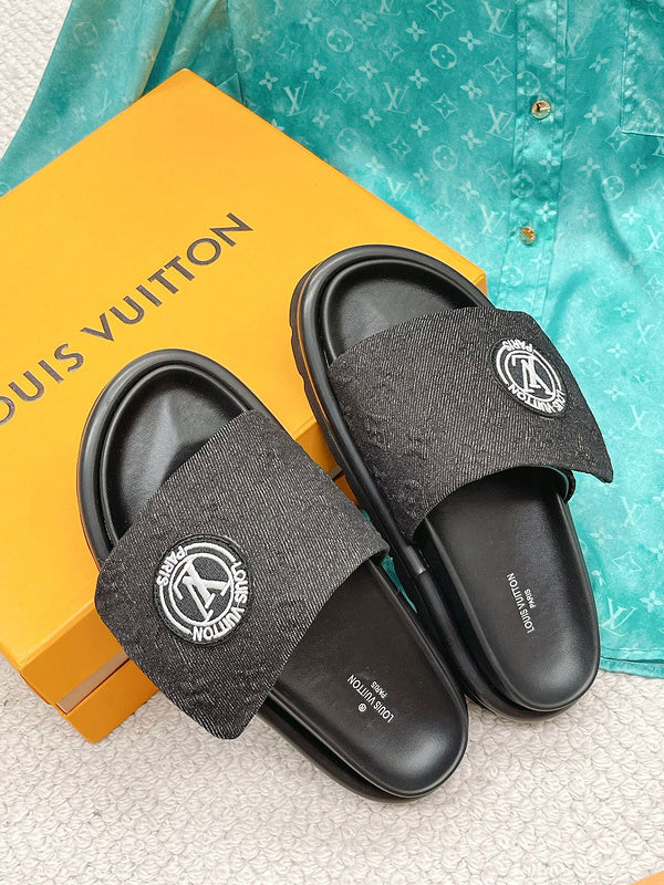 Louis Vuitton shoes Style 374 - logo and branding close-up