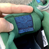 Nike Men's & Women's Luxury Fashion Trainers — Style 042 front view