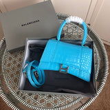 Front view of modern structured women's handbag – women's luxury handbag