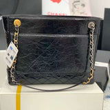 Zivas Charm Chic Craftsmanship Luxury Handbag (Structured Everyday Essential) – Close-Up Detail
