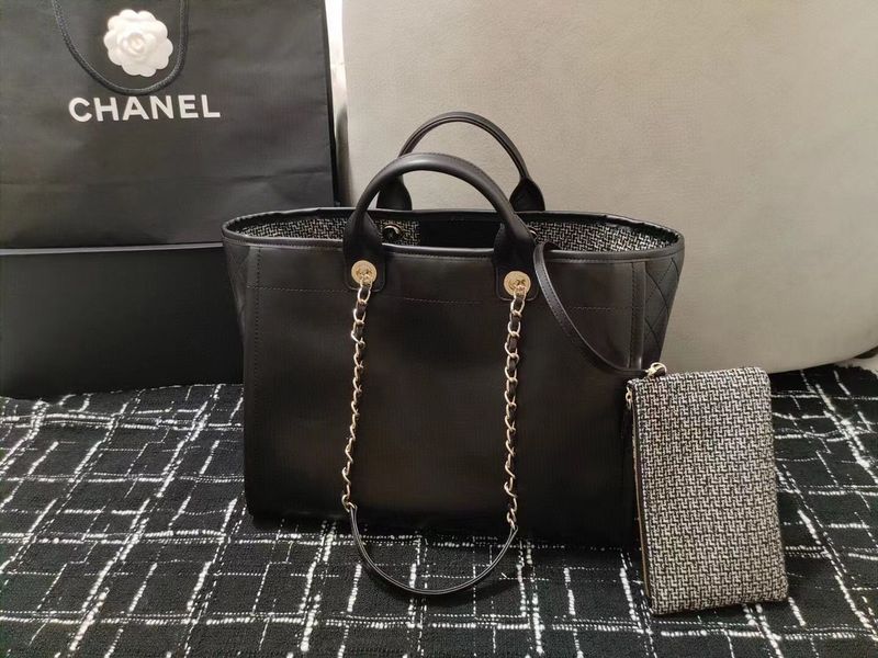Zivas Charm Timeless Appeal Designer Handbag (Effortless Style Upgrade) – Interior View