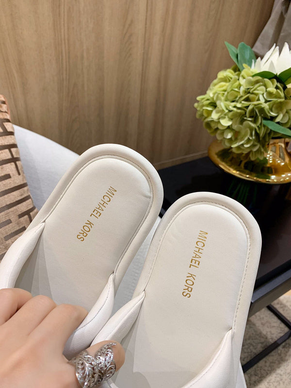 Balenciaga Grey Flat Thong Sandals - Close-Up Texture View