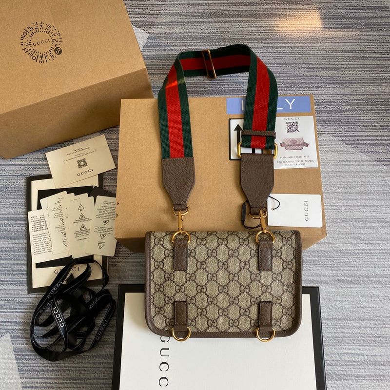 Front view of modern everyday-luxe women's handbag – women's designer-style accessory