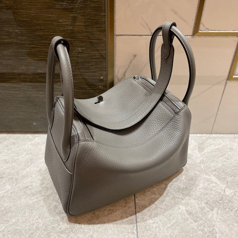Interior view of effortless premium bag