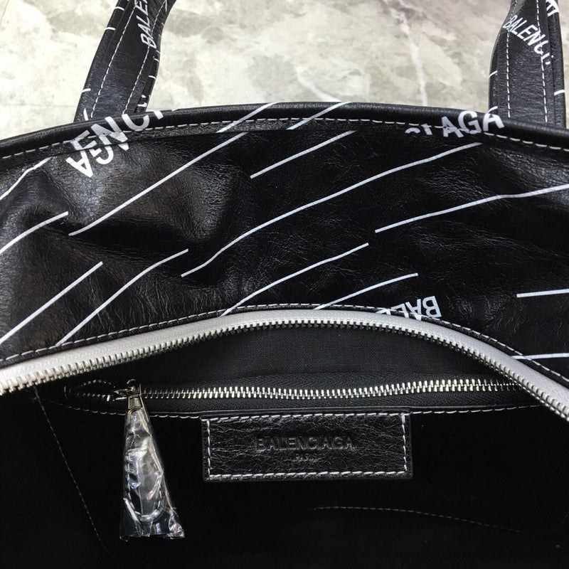 Effortless Premium PU Leather Handbag - Understated Luxury Look | Women's Designer-Inspired Purse #931 - alternate angle view (image 8) of designer-inspired handbag