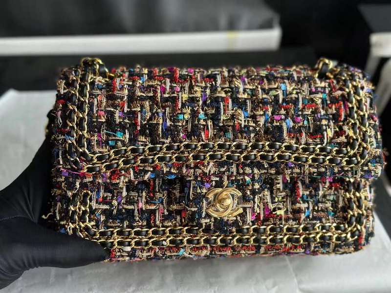 Zivas Charm Understated Luxury Everyday Handbag (Elevated Daily Companion) – Side Profile
