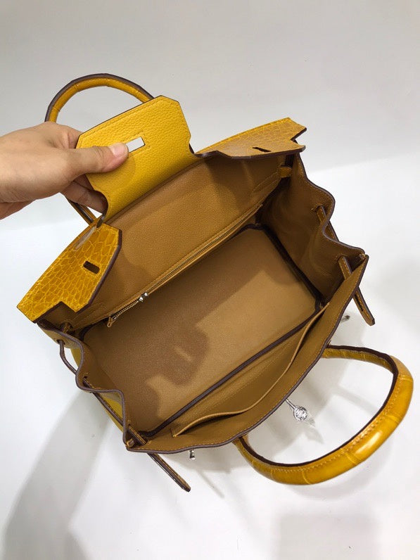 Modern bag women's premium everyday handbag