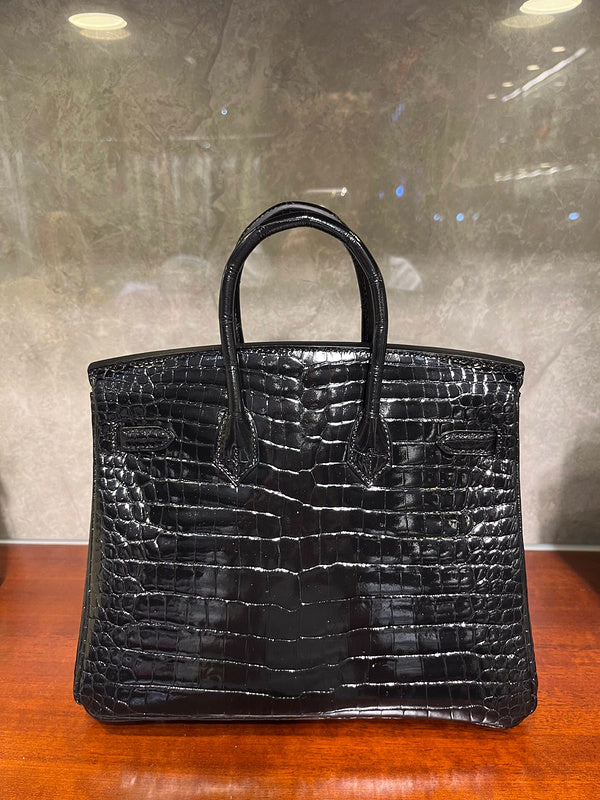 Interior view of contemporary premium bag