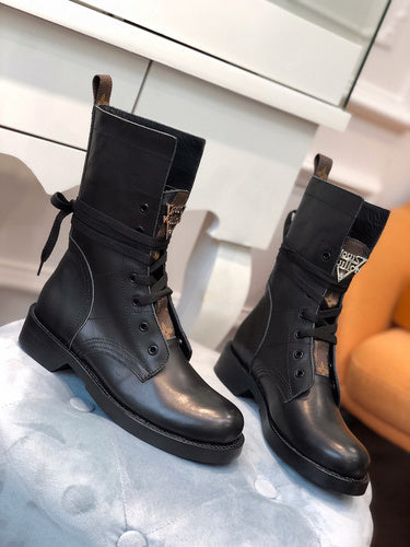 Louis Vuitton designer shoes full view