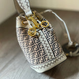 Ziva's Charm handbag – carry view (12cm*18cm*10cm)