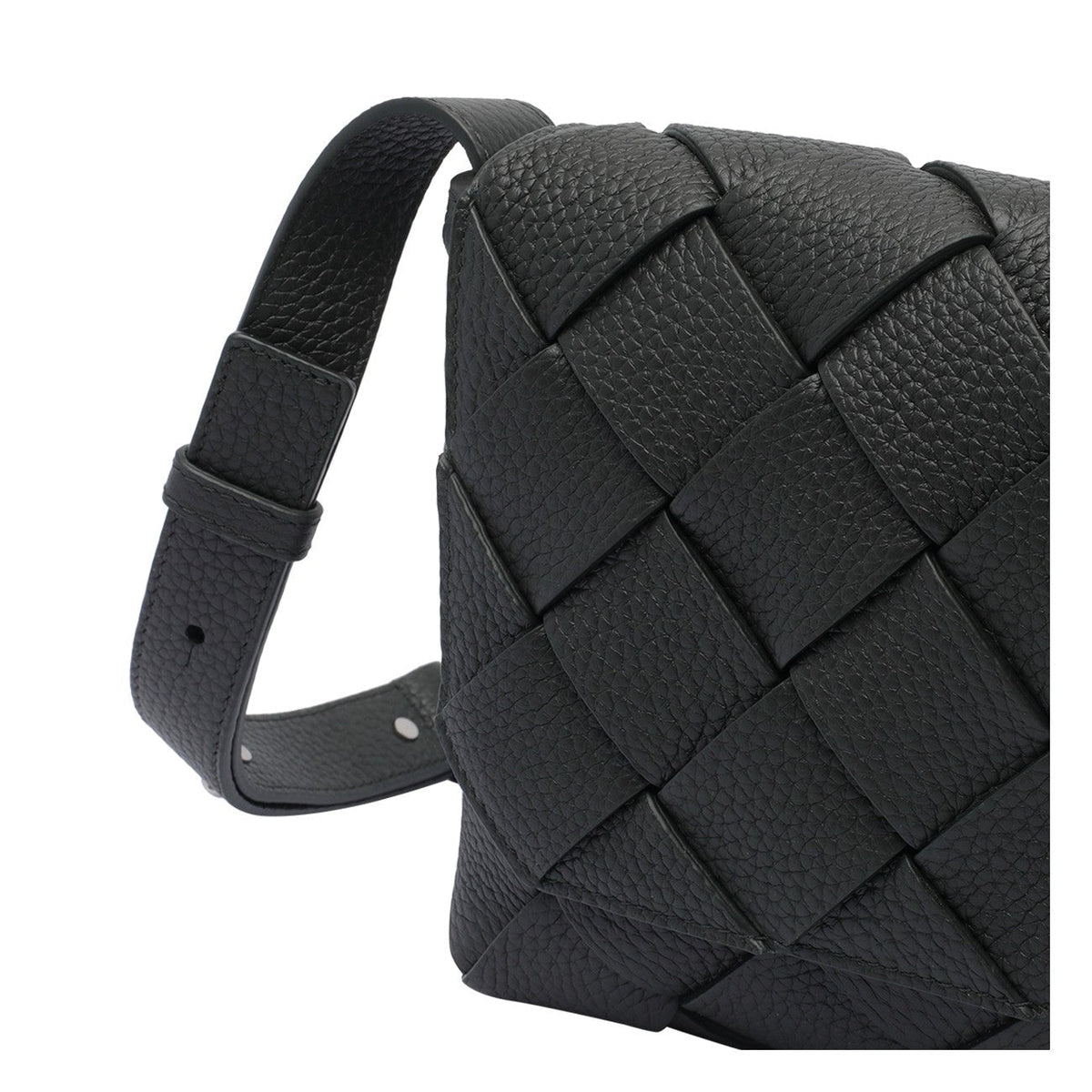Close-up of Bottega Veneta cross body bags hardware and fine stitching