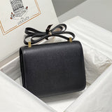 Streamlined handbag styled for everyday wear