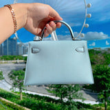 Balanced handbag styled for everyday wear