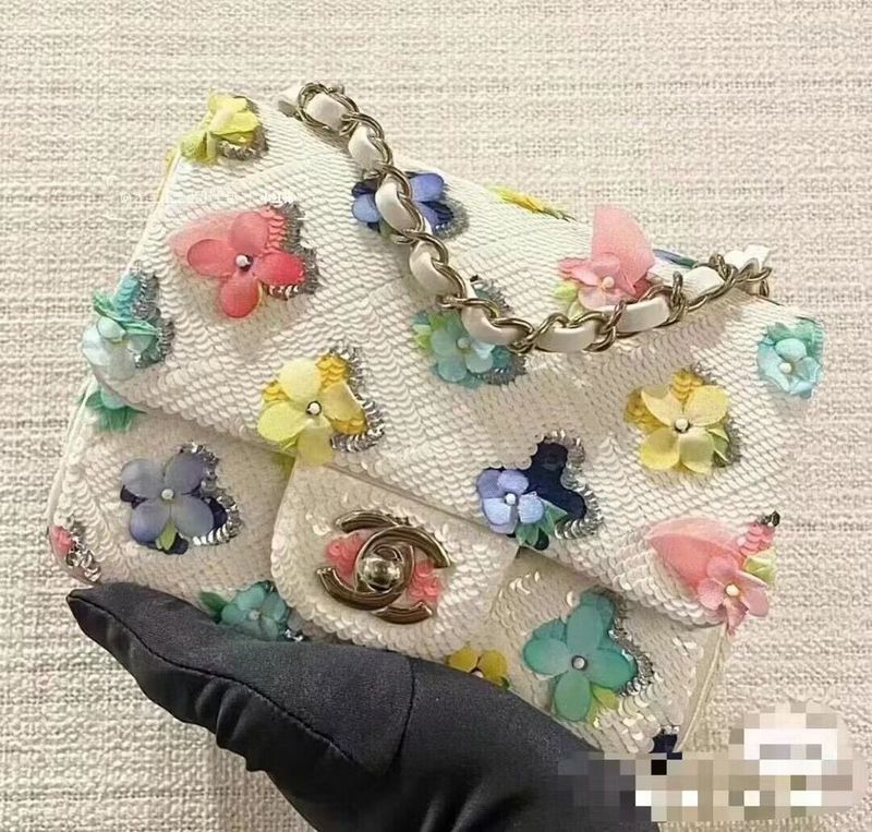  women's handbag, versatile design, view 4