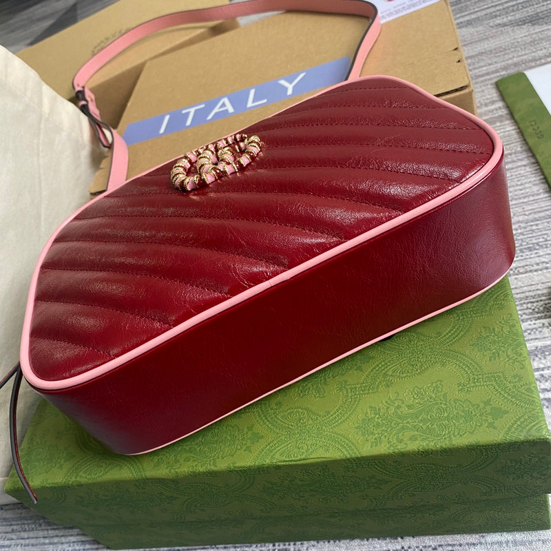 Handle and strap detail of refined classic women's handbag – women's luxury accessory