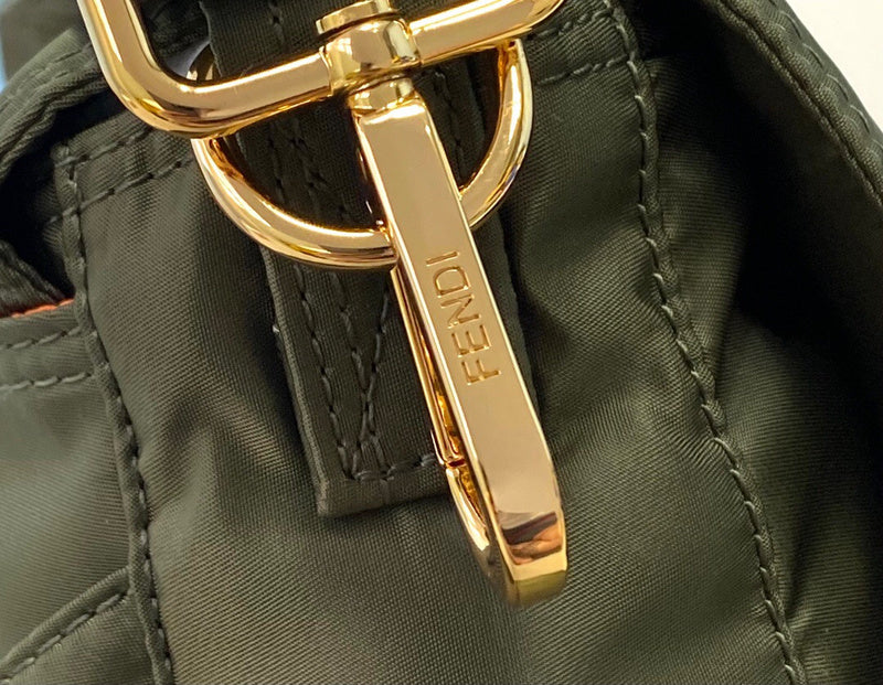 Ziva's Charm handbag – detail view (42cm*6cm*24cm)