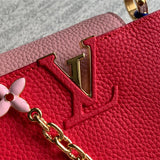  modern crossbody bag detail view showing craftsmanship 14