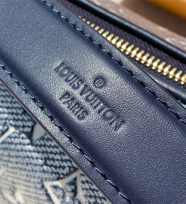  sophisticated structured bag detail view showing craftsmanship 8