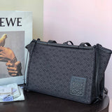Ziva's Charm handbag – interior view (32cm*24cm*16cm)
