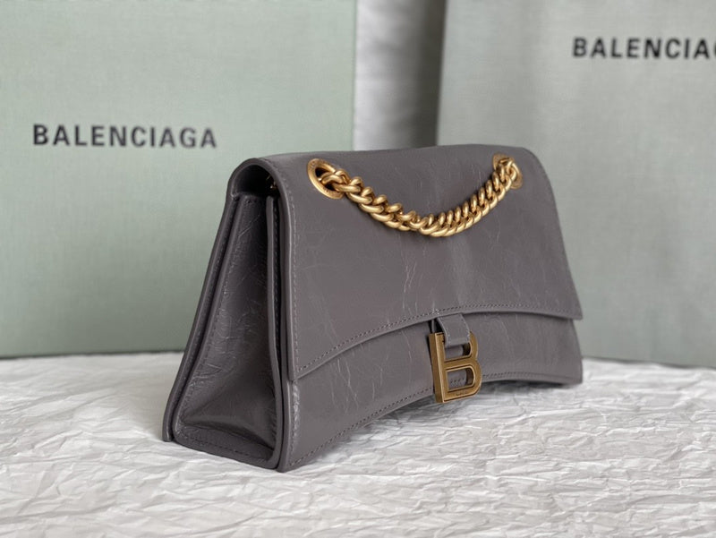 Zivas Charm Signature Style Statement Handbag (Versatile Style Statement) – Full Silhouette