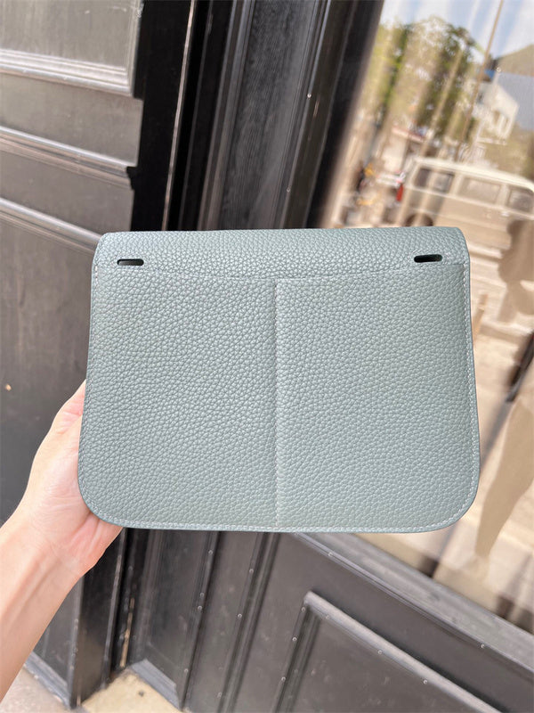  Everyday shoulder bag carried on shoulder 10