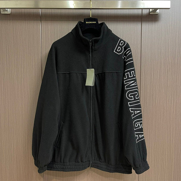 Side profile view of Balenciaga luxury piece style No.226