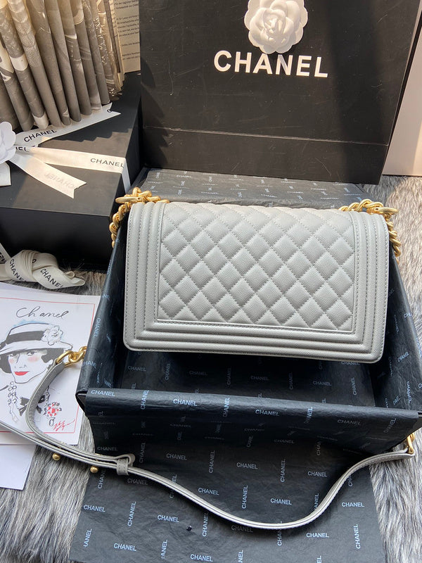  mid purse view 8