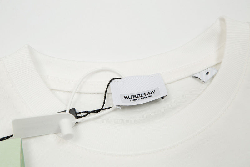 Full silhouette view of Burberry luxury piece style No.339