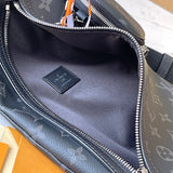  handbag interior and compartment view 9