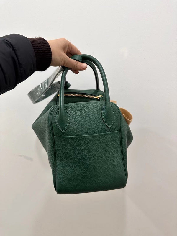 Elegant handbag styled for everyday wear