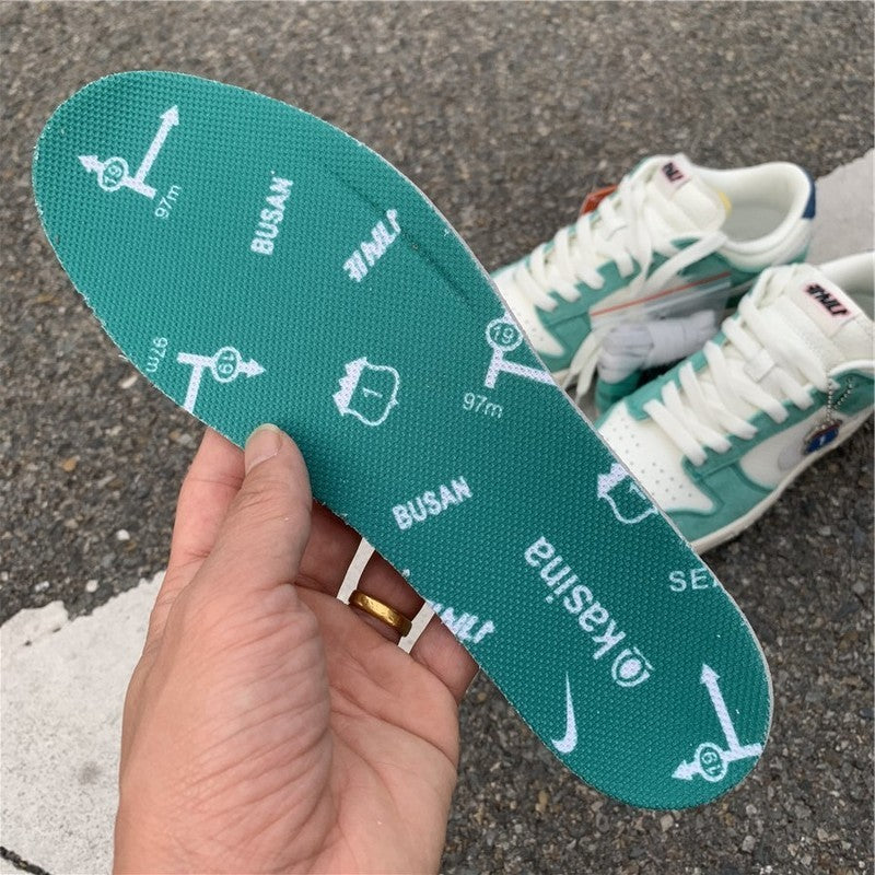 Nike Men's & Women's Premium Designer Sneakers — Style 178 detail view