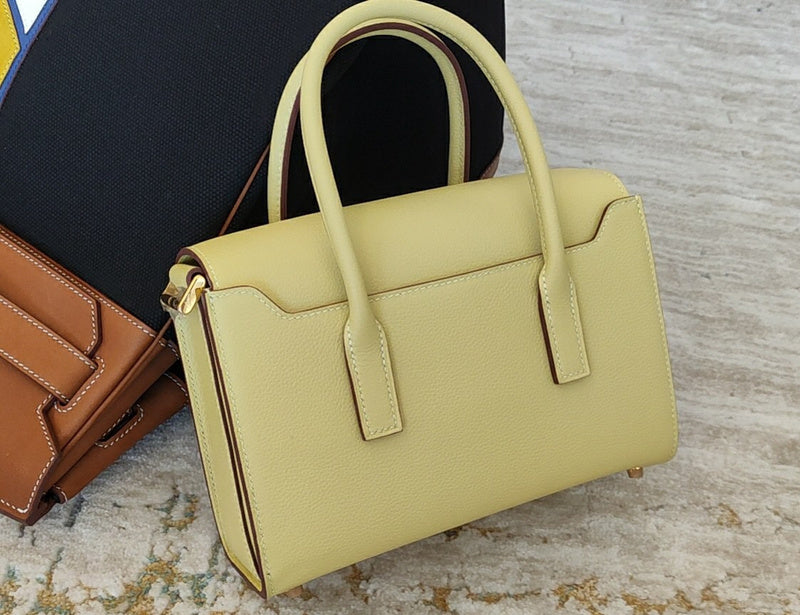 Sculpted bag women's premium everyday handbag