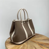  modern everyday bag detail view showing craftsmanship 20