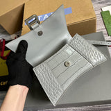 Bold Vegan Leather Handbag - Chic Everyday Appeal | Women's Fashion Handbag #285 - alternate angle view (image 8) of designer-inspired handbag