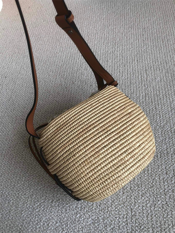 Ziva's Charm handbag – back view (20cm*19cm*11cm)