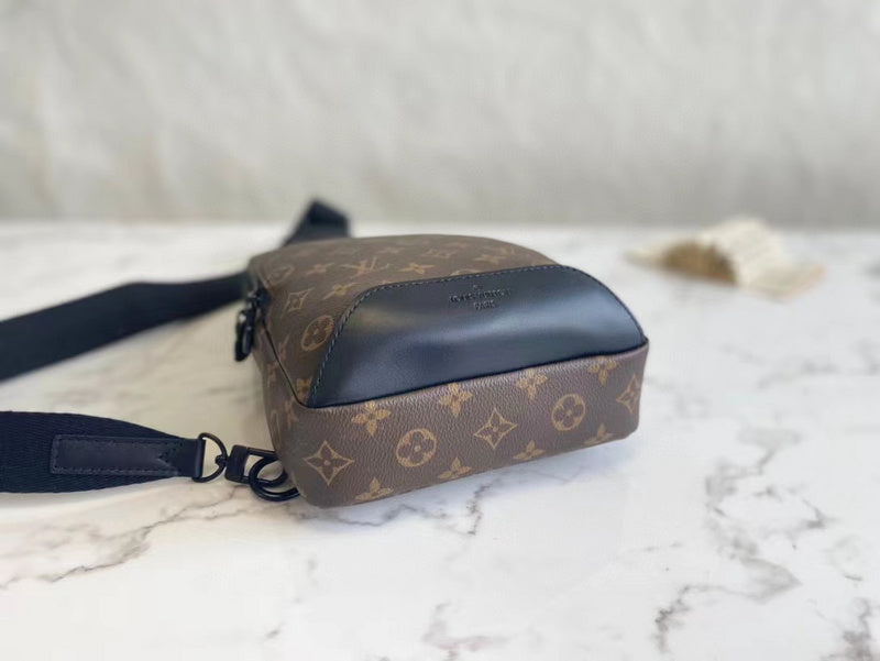 Styled lifestyle shot of premium everyday-luxe women's handbag – women's luxury handbag