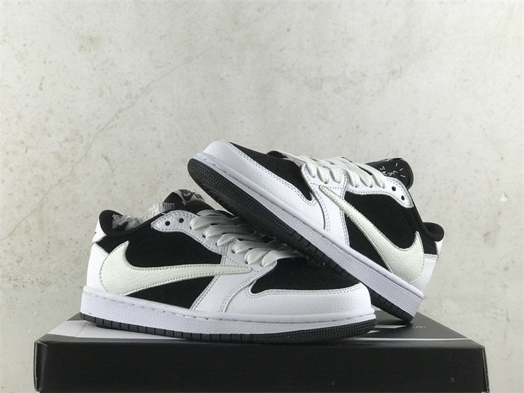 Nike all-black luxury sneakers view 20 cushioned comfort fit