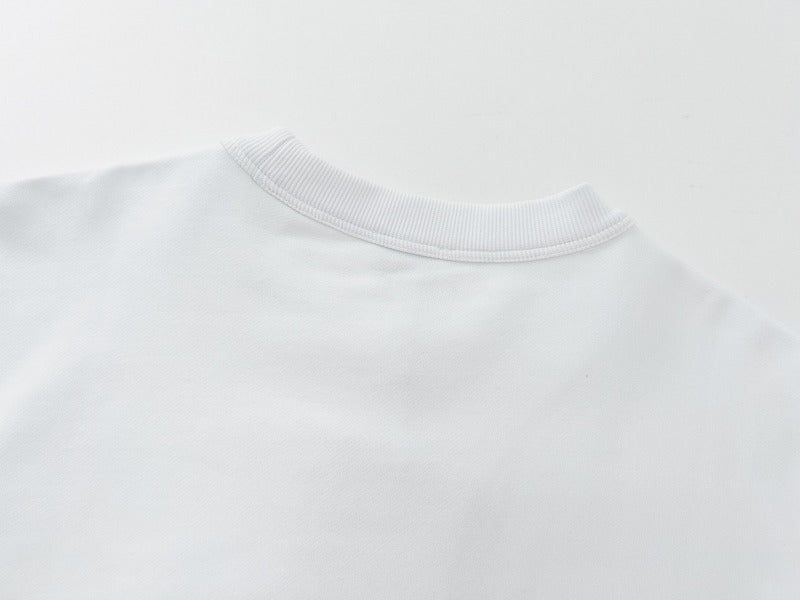 Front view of Burberry luxury piece style No.558