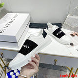 Givenchy shoes Style 039 - back heel detail