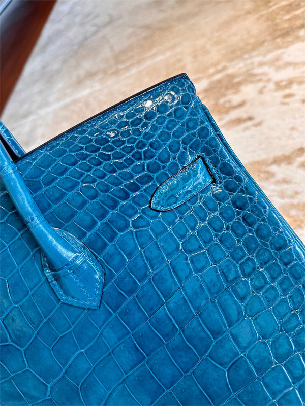  polished tote bag detail view showing craftsmanship