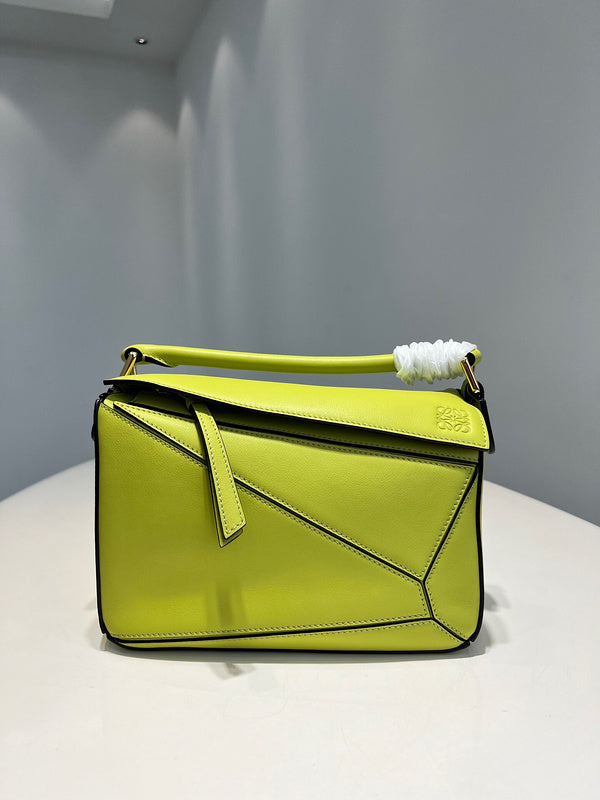 Ziva's Charm handbag – lifestyle view (24cm*16.5cm*10.5cm)